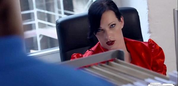  BUMS BUERO - Busty German secretary banged by her colleague in hot office sex